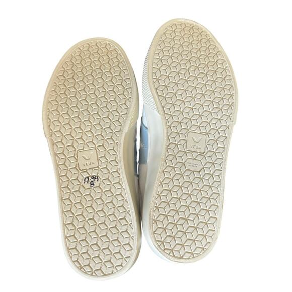 VEJA Campo Canvas Sneakers XXIII Women’s Size 6 EU 37 White Steel Light Blue EUC - Picture 9 of 10